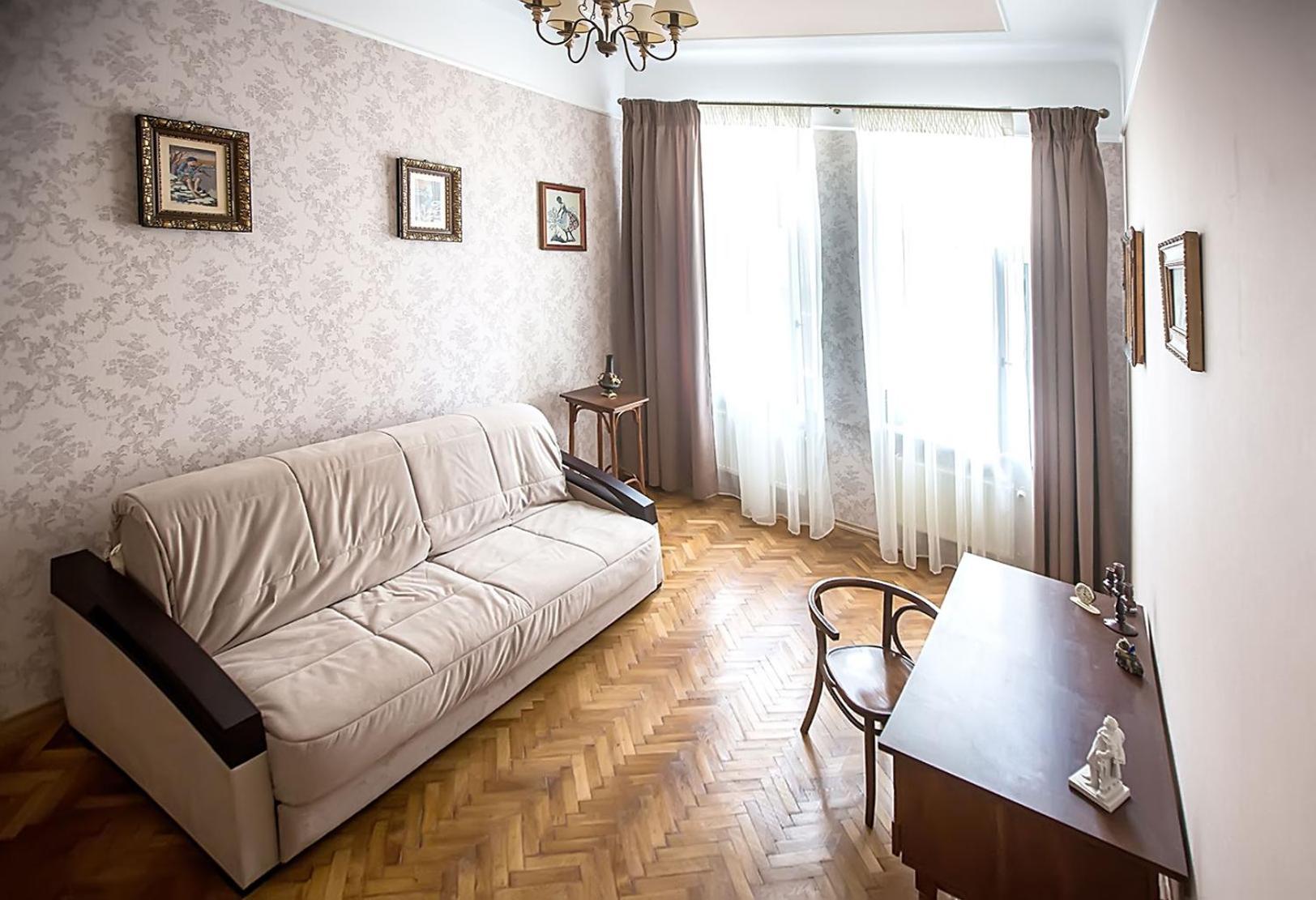 Gorgeous Apartments In Historical Center Of Lvov ภายนอก รูปภาพ